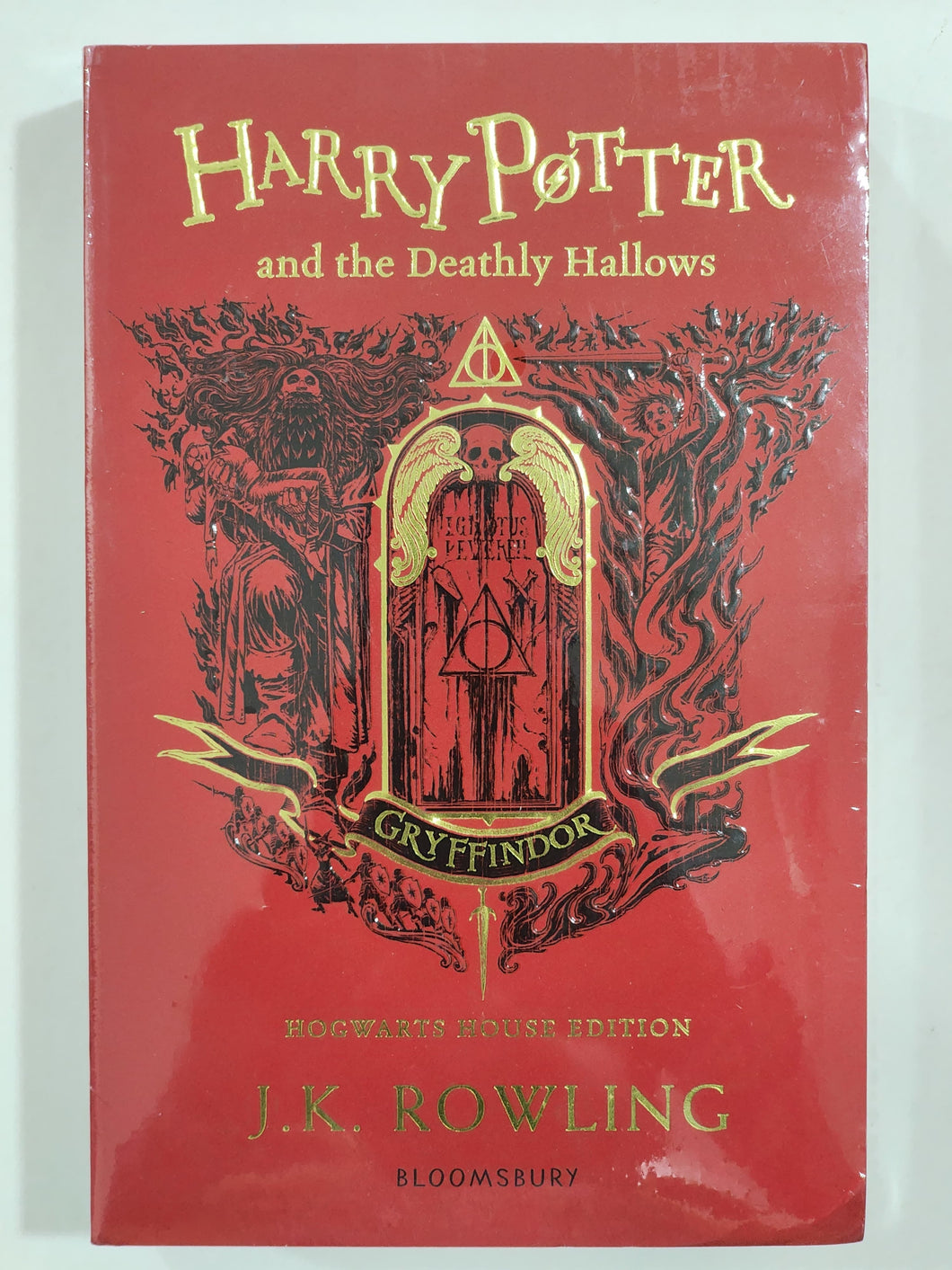 Harry Potter and the Deathly Hallows Book 7